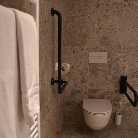 Le Parc Vídeňské Nové Město