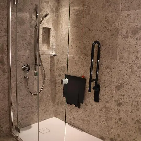 Le Parc 4* Vídeňské Nové Město