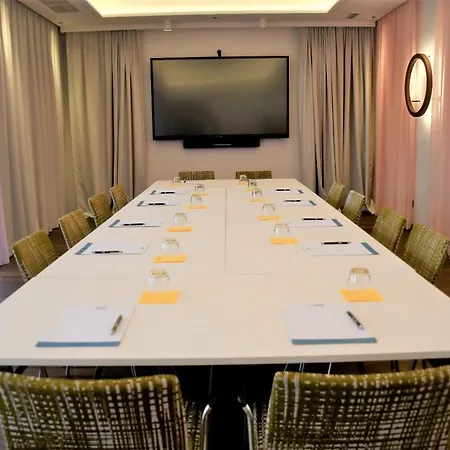 Le Parc Hotel Vídeňské Nové Město