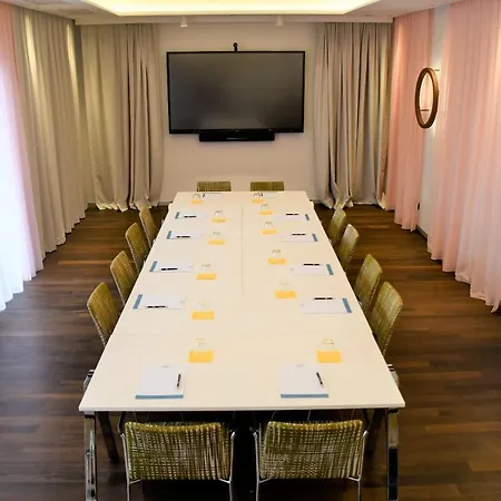 Hotel Le Parc Vídeňské Nové Město