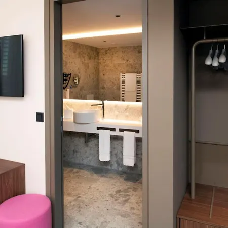 Le Parc 4* Vídeňské Nové Město