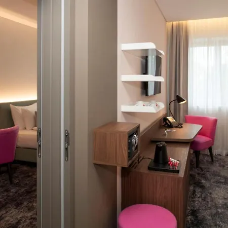 Le Parc ホテル 4*