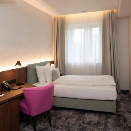 Le Parc ホテル 4*