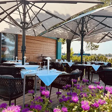 Le Parc ホテル 4*